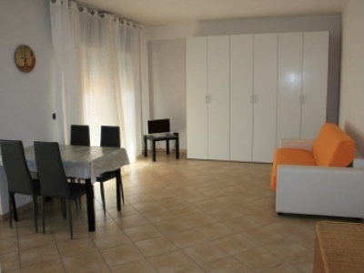 Renovated apartment in excellent residential complex
