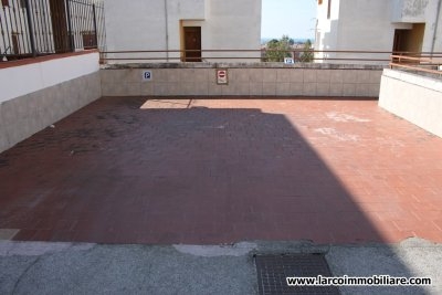 Ampio appartamento con terrazzo in zona panoramica