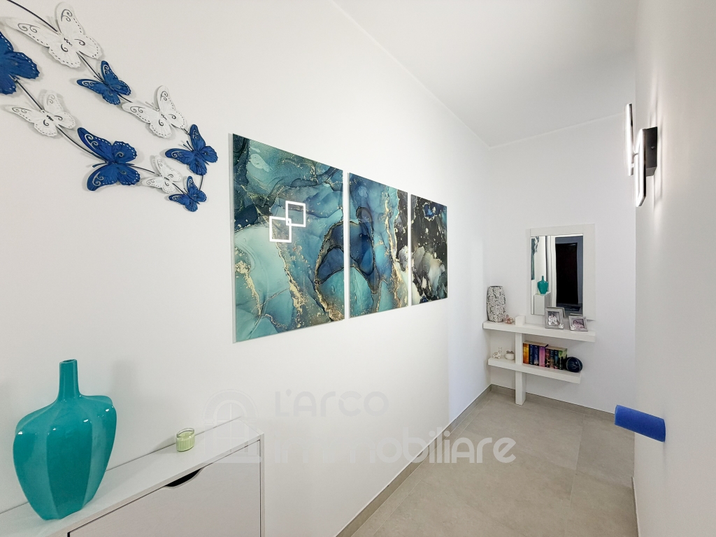 Elegante appartamento ristrutturato nel cuore di Scalea Elegante appartamento ristrutturato nel cuore di Scalea