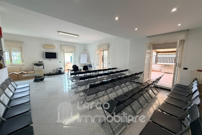 Ampio immobile in vendita a Santa Maria del Cedro