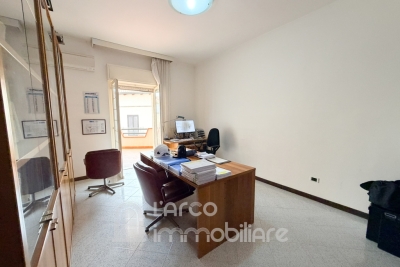 Ampio immobile in vendita a Santa Maria del Cedro