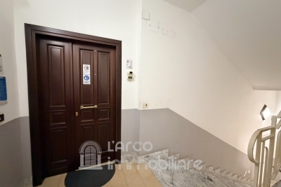 Ampio immobile in vendita a Santa Maria del Cedro