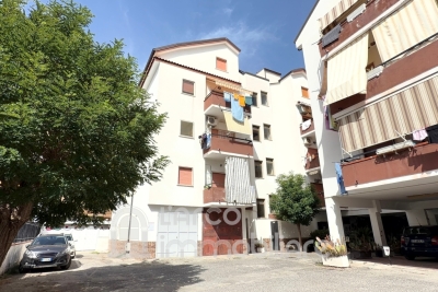 Bilocale ristrutturato al piano terra in zona centrale