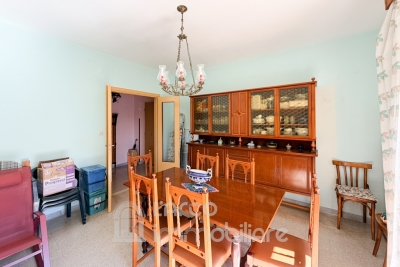 Ampio Appartamento con balconi e cantina in vendita a Cetraro