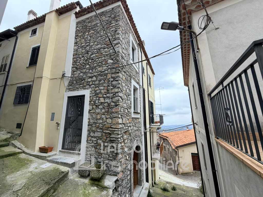 Appartamento nel centro storico con vista mare – Santa Domenica Talao Appartamento nel centro storico con vista mare – Santa Domenica Talao