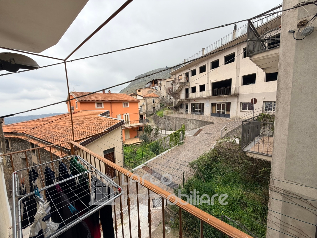 Appartamento nel centro storico con vista mare – Santa Domenica Talao Appartamento nel centro storico con vista mare – Santa Domenica Talao