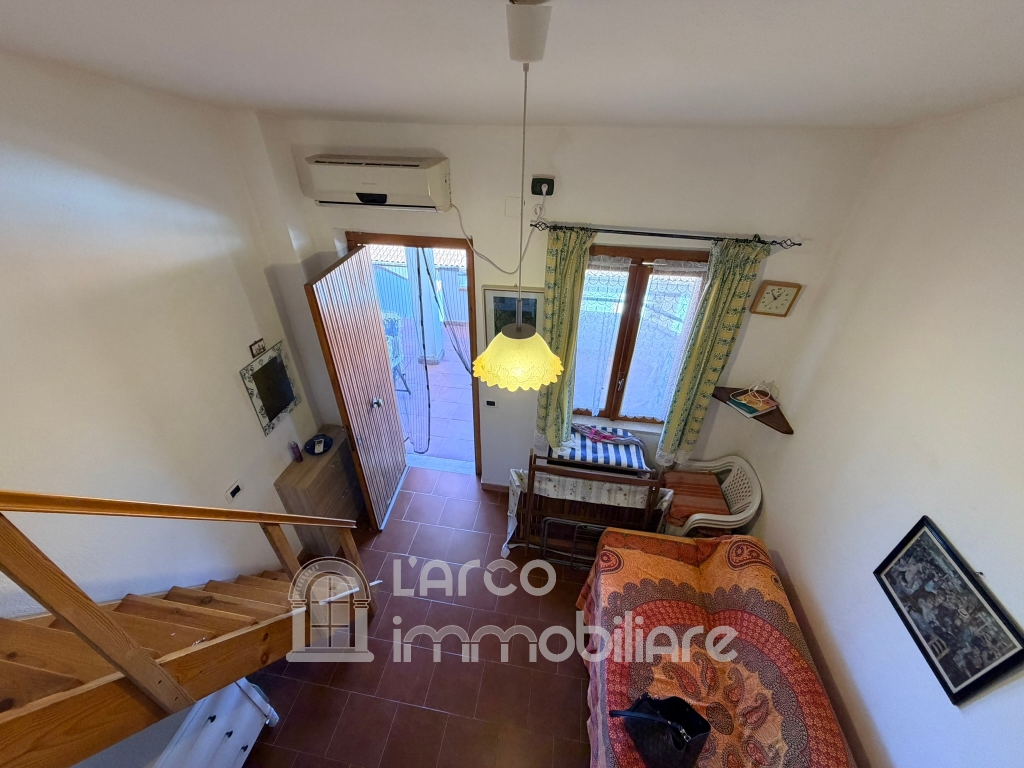 Comodo monolocale con splendida vista mare ad uso investimento Comodo monolocale con splendida vista mare ad uso investimento