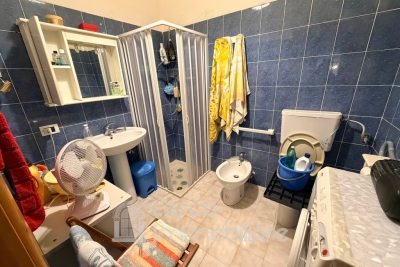 Comodo monolocale con splendida vista mare ad uso investimento