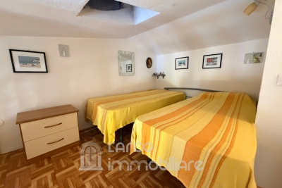 Comodo monolocale con splendida vista mare ad uso investimento