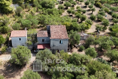 Terreno edificabile con rudere