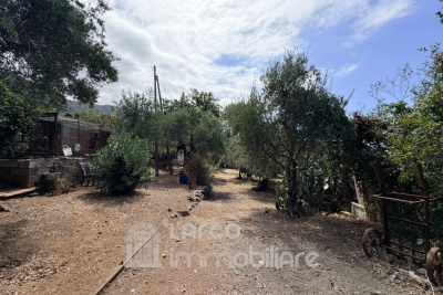Terreno edificabile con rudere