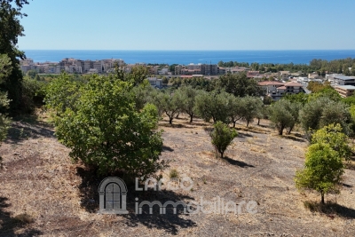 Lotto di terreno edificabile con splendida vista mare panoramica