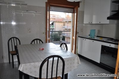 Residential apartment close to the main street Viale Primo Maggio