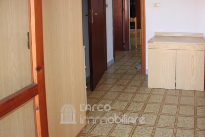 Trilocale al quarto piano in zona centrale