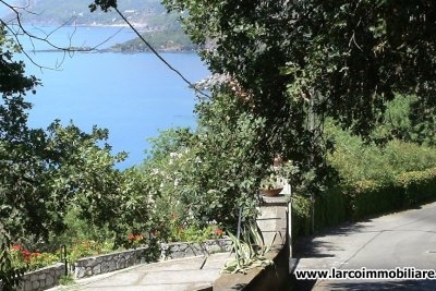 Terreno edificabile in vendita in zona panoramica