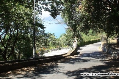 Terreno edificabile in vendita in zona panoramica