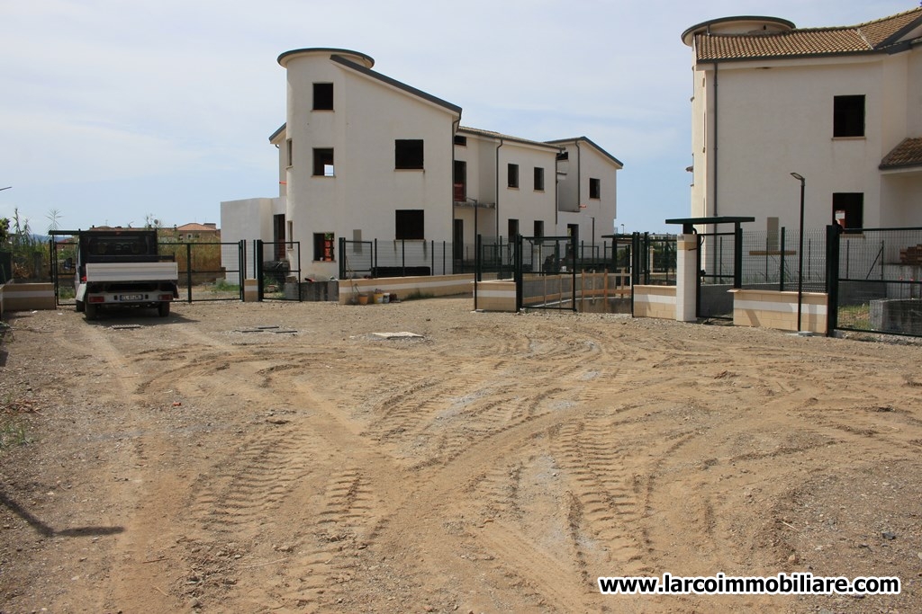 Townhouses of new construction for sale