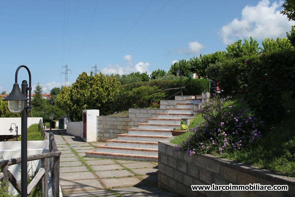 Townhouse in a touristic complex with swimming pool