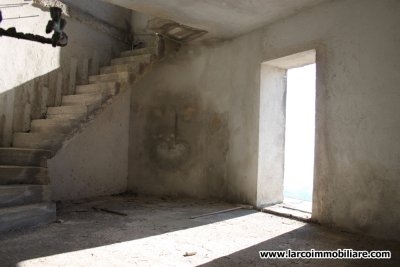 Casa indipendente su 2 livelli con vista panoramica