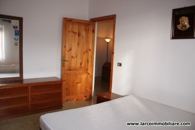 Ground floor apartment with private courtyard