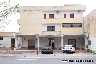 Hotel on 3 levels in a panoramic location