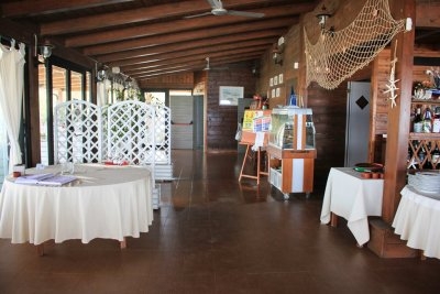Struttura Turistica con Stabilimento Balneare e Ristorante 