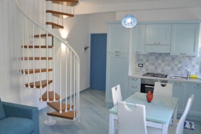 078, Palazzina storica su 2 livelli ristrutturata nel suggestivo centro storico di Scalea
