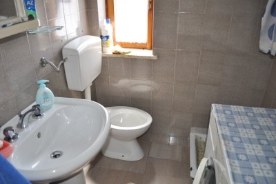 Trilocale  con terrazzo vista mare