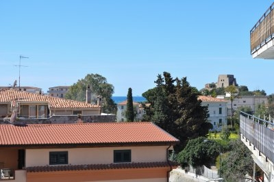 167, Comodo appartamento in zona centralissima 