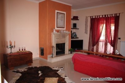 Semi-detached apartment in a panoramic location 