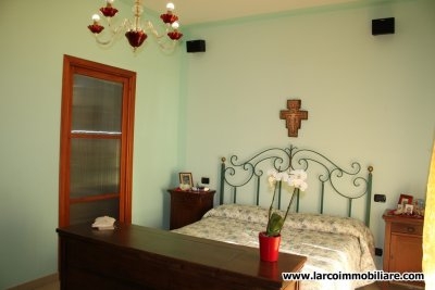 Semi-detached apartment in a panoramic location 