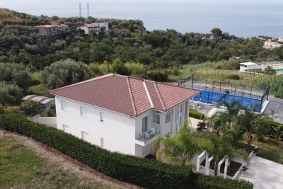 Esclusiva villa indipendente con vista mare panoramica