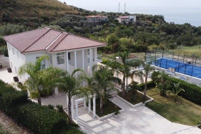 Esclusiva villa indipendente con vista mare panoramica