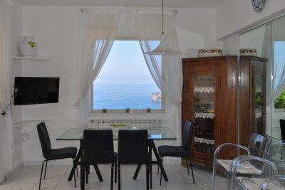 Villetta a schiera con splendida vista mare
