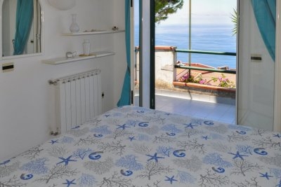 Villetta a schiera con splendida vista mare