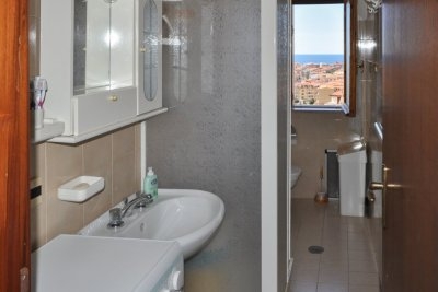 Appartamento arredato con balcone vista mare panoramico
