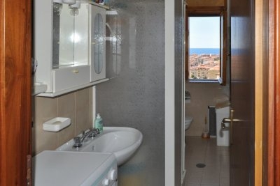 Appartamento arredato con balcone vista mare panoramico