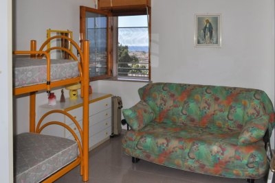 Appartamento arredato con balcone vista mare panoramico