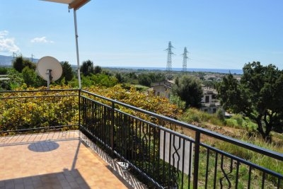 Appartamento arredato con balcone vista mare panoramico