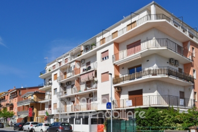 Appartamento ristrutturato con vista mare 