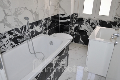 Appartamento ristrutturato con vista mare 