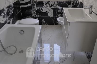 Appartamento ristrutturato con vista mare 