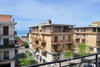 Appartamento ristrutturato con vista mare 