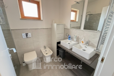Appartamento con splendida vista sull’Isola di Dino