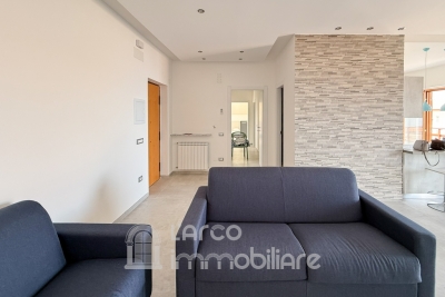 Appartamento con splendida vista sull’Isola di Dino