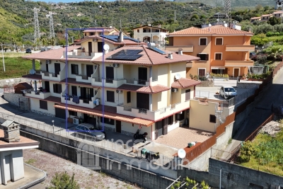 Splendida Villetta a Schiera su 4 Livelli con Vista Mare 