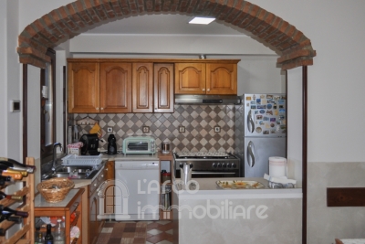 Splendida Villetta a Schiera su 4 Livelli con Vista Mare 