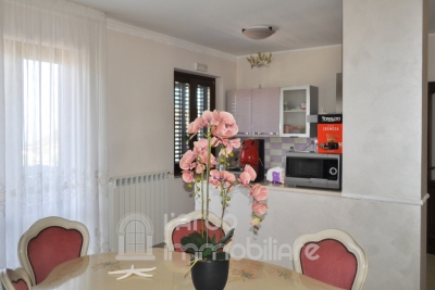 Splendida Villetta a Schiera su 4 Livelli con Vista Mare 