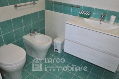 Villetta a Schiera Ristrutturata con Vista Mare e B&B Avviato – A 1,5 km da Diamante