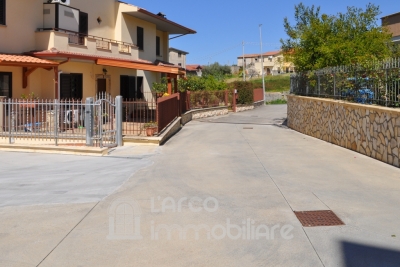 Villetta a Schiera Ristrutturata con Vista Mare e B&B Avviato – A 1,5 km da Diamante